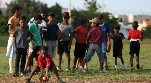 dominicanrepublic-baseball-fed4ba74.jpg.885x491_q90_box-0,0,3000,1666_crop_detail
